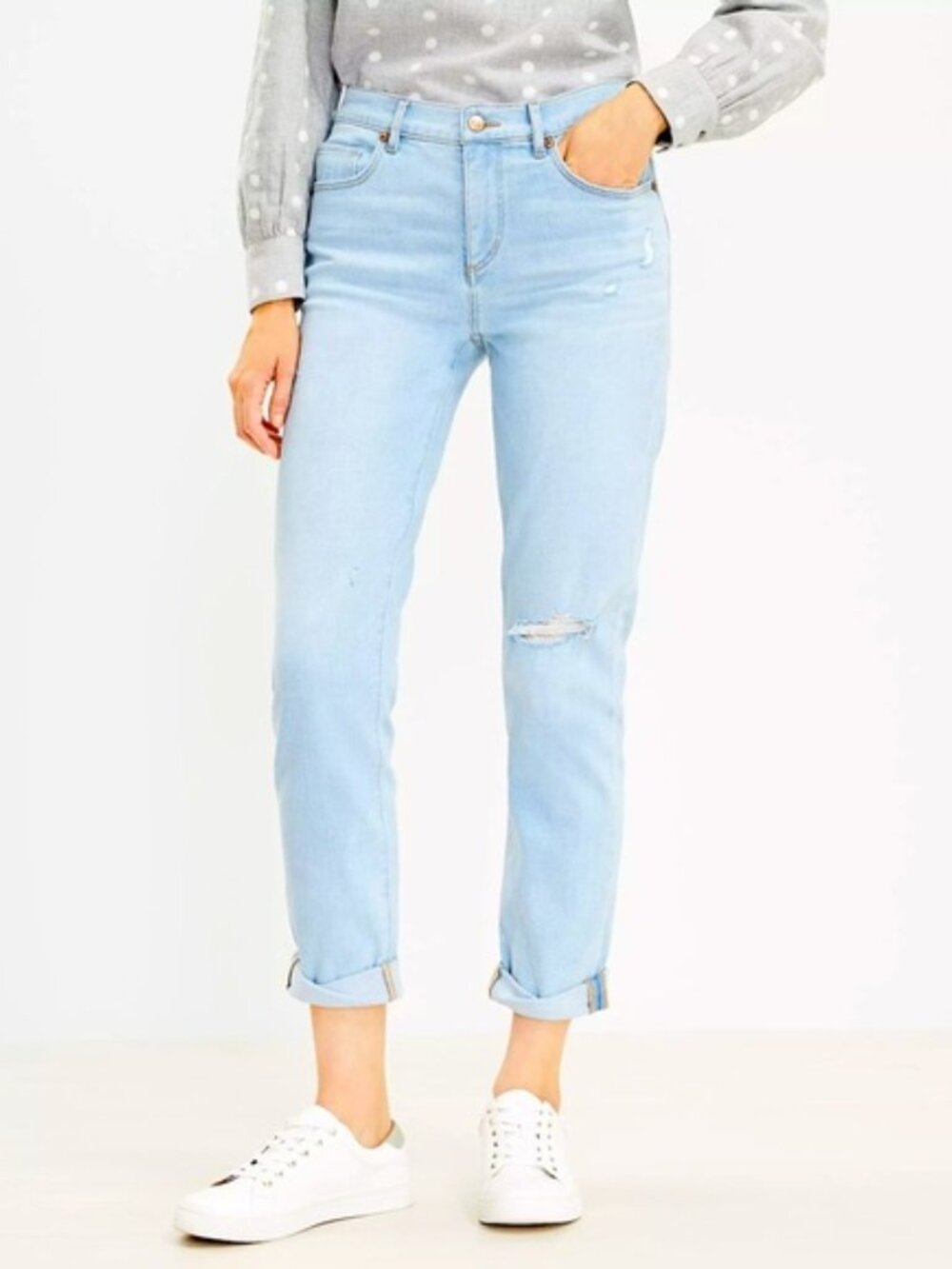 Loft The Girlfriend Light Wash Jeans.  Size 8